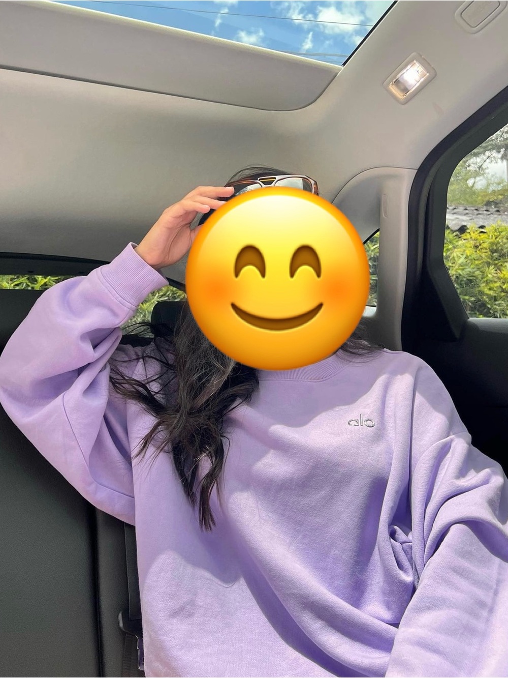 ALO yoga Violet Skies accolade crewneck  Sweatshirt size medium